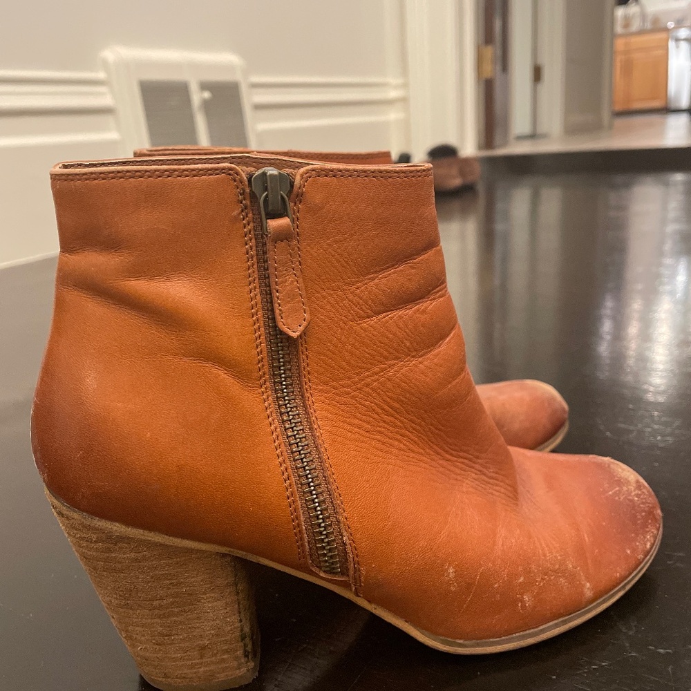BP Camel Booties